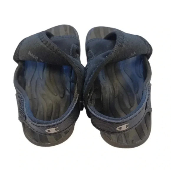 Champion Black Round Toe Velcro Sandals Size 3W - Picture 6 of 8